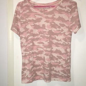 camo shirt, pink